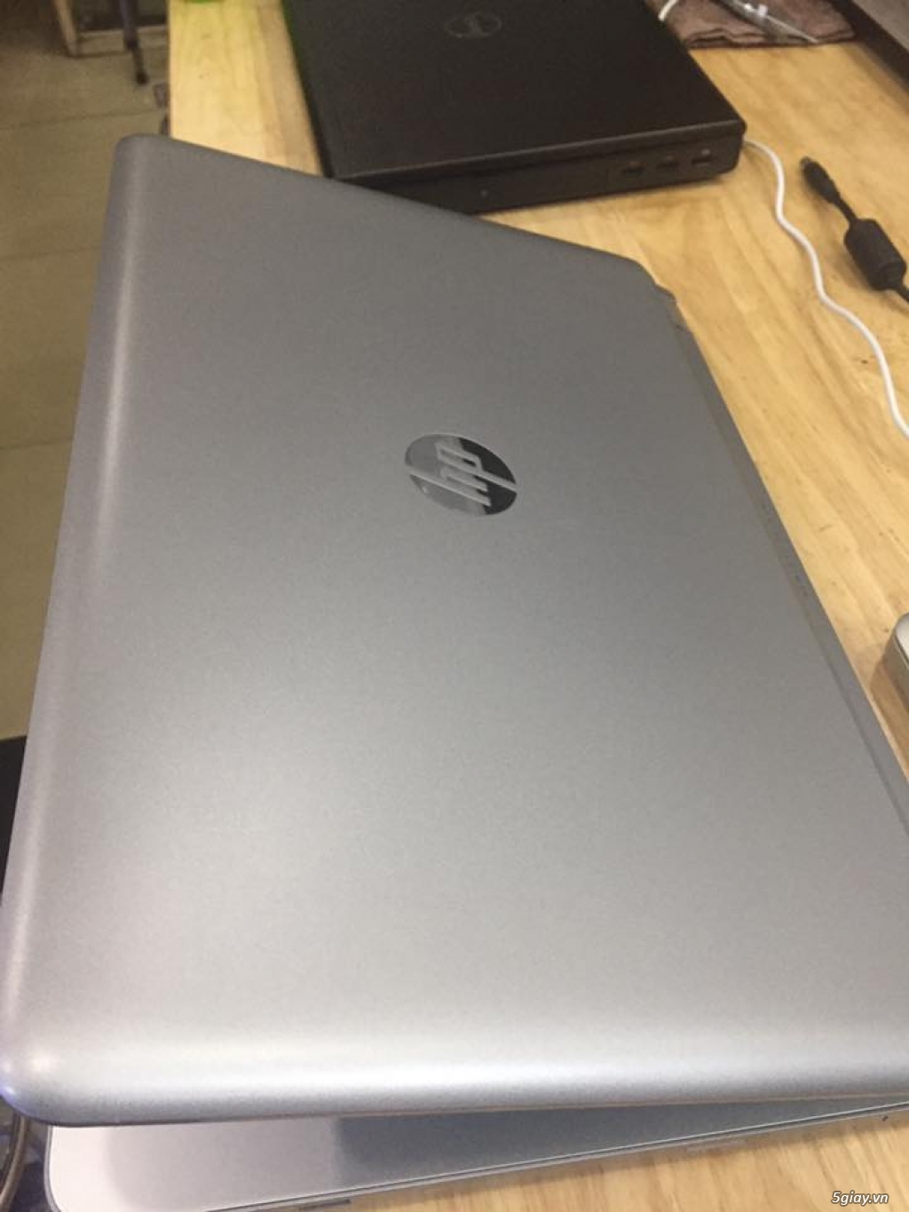 Laptop HP Envy 17 core i7(5500u)/16gb ram/1000gb hdd/vga rời 4gb/usa - 3
