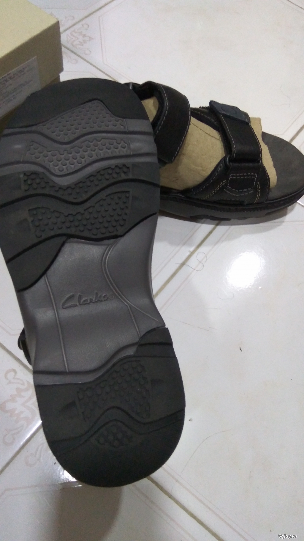 Cần bán giày Sandal Clarks Raffe Sun BLACK chính hãng 100%
