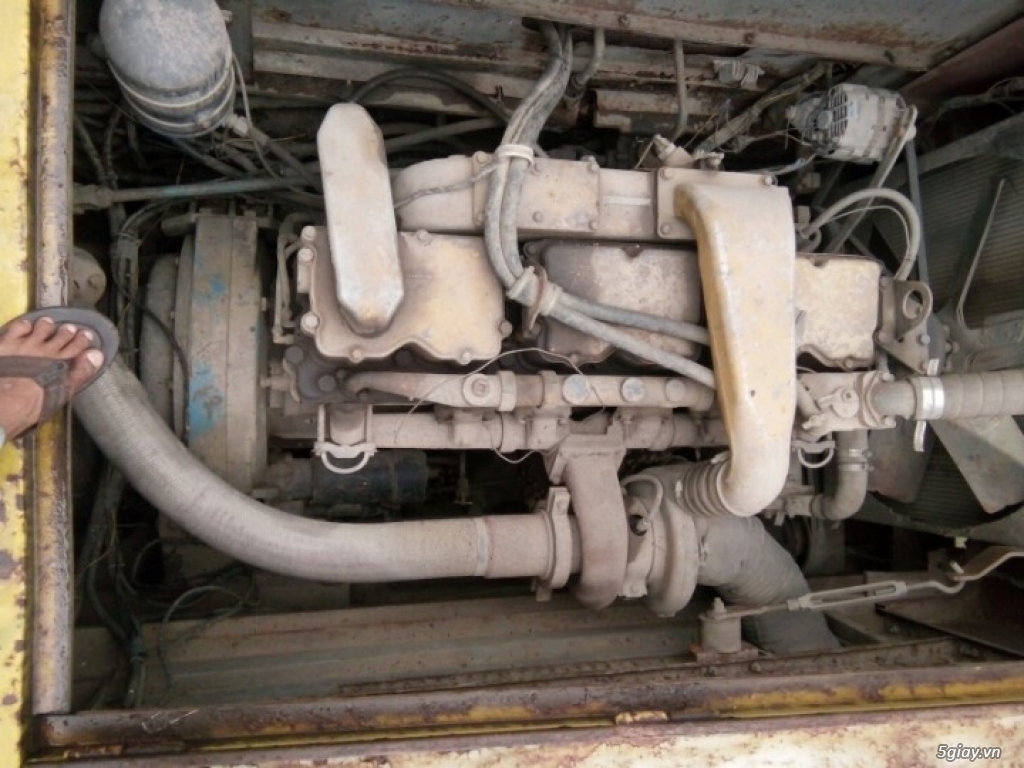 Xe cần cẩu hiệu P&H bánh lốp Mỹ - 3