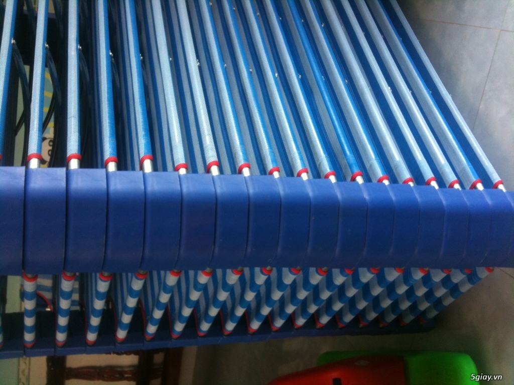 Giường lưới mầm non