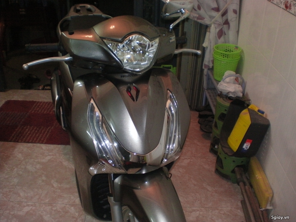 Bán xe SH 150i, đời 2015, mới chạy 3600 km, 1 đời chủ, giá tôt - 2