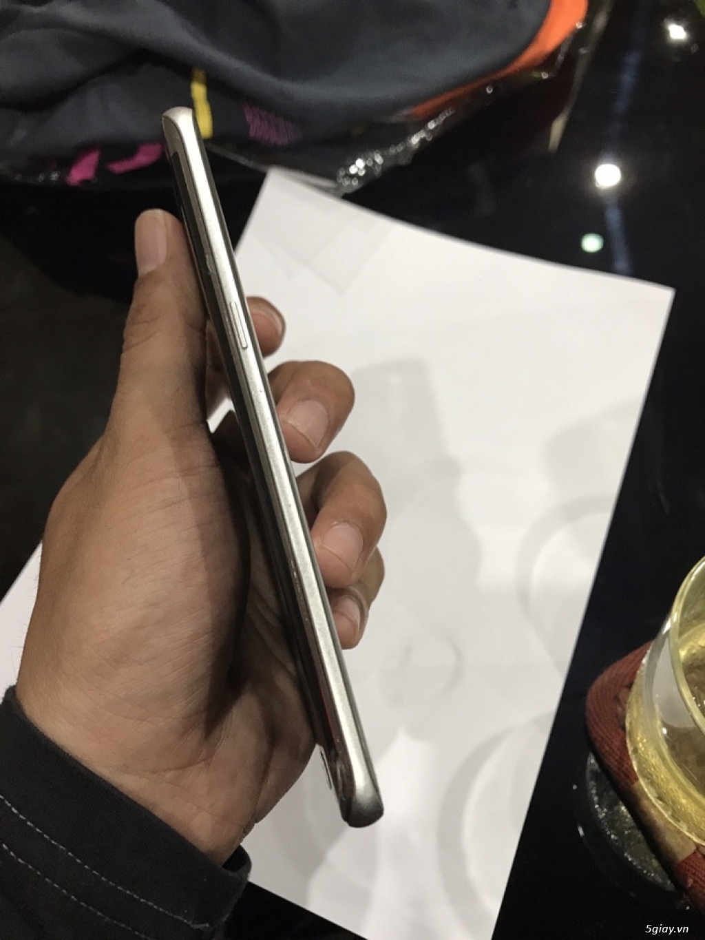 samsung s7 edge chính hãng - 4