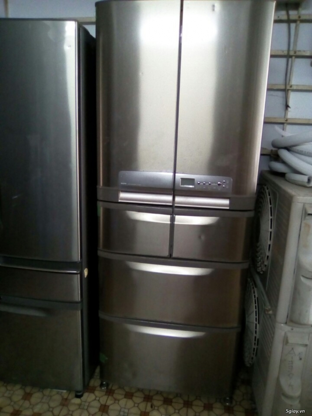 Tủ lạnh Nội địa Sanyo 6 cánh - BH 1 năm