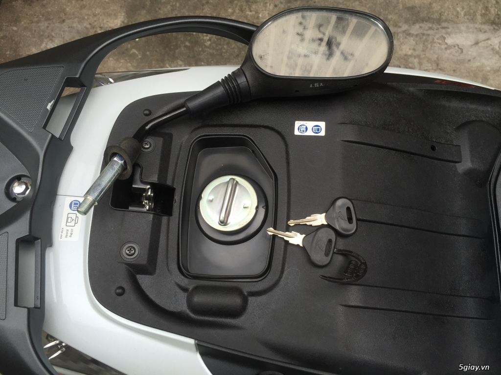 SH trắng sporty oder 3000 mấy cây . 1109 đầu - 18