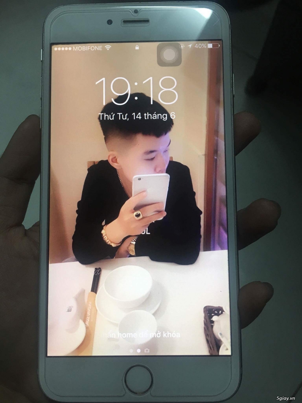 Kẹt Tiền Nên Cần Ra Đi Nhanh Em 6Plus-16Gb Sliver ( Hàng VN ) 6xxx - 4