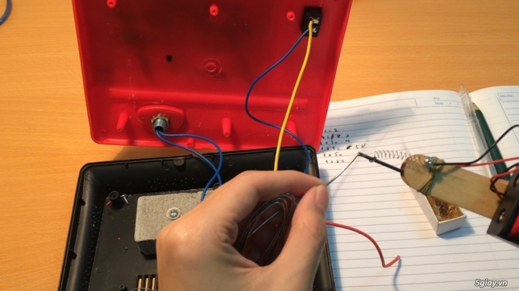 Chế mỏ hàn từ Pin và Bút Chì - 14