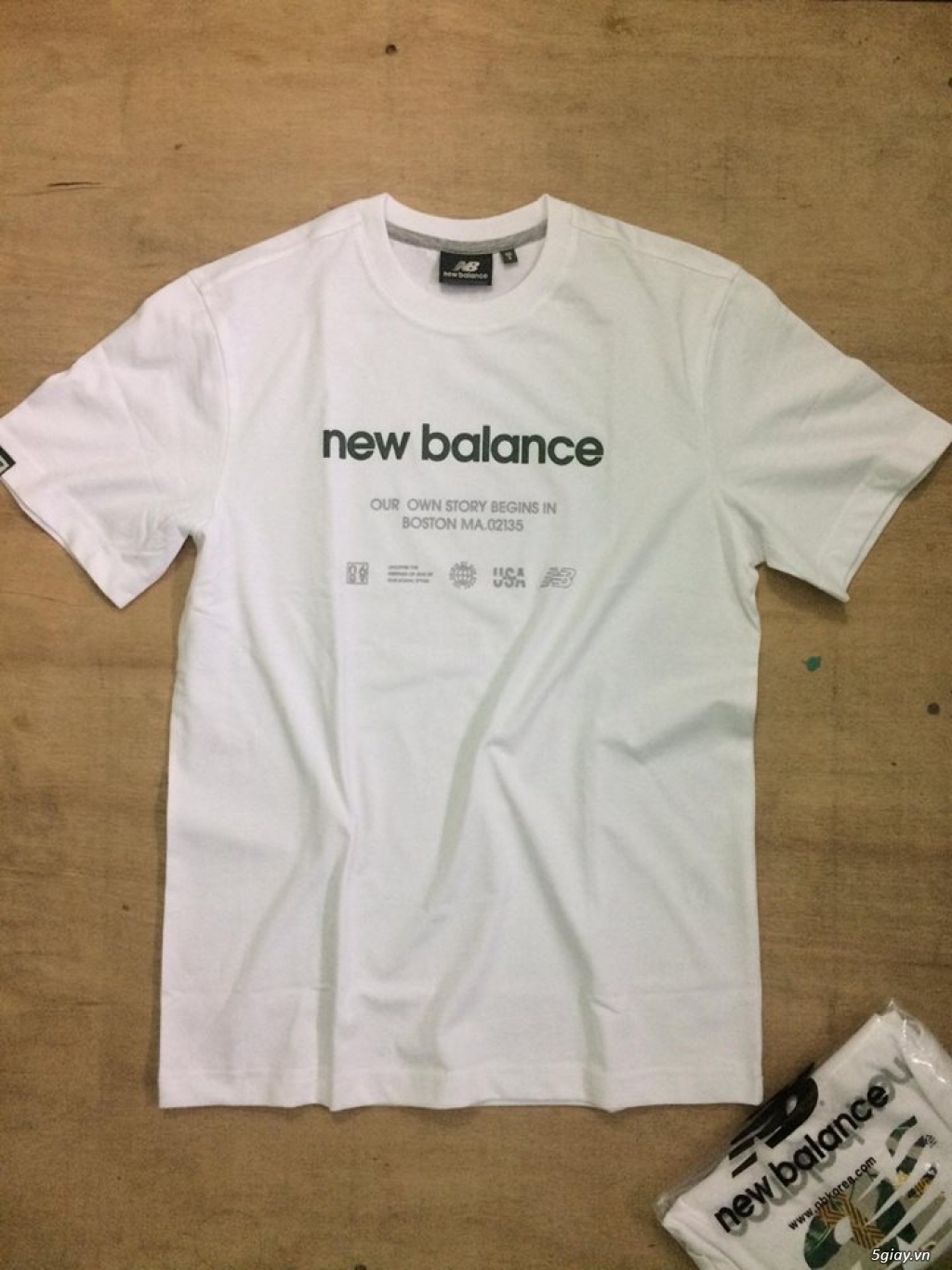 Bán lại áo thun Newbalance chính hãng - 4