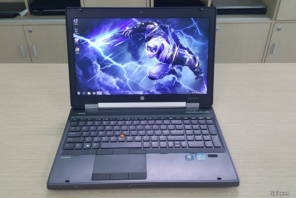 hp 8570w moi ve new 99% - 7