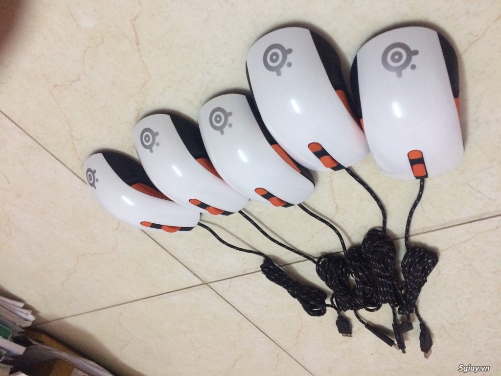 HCM--Bán--chuột steelseries kana v2 2nd