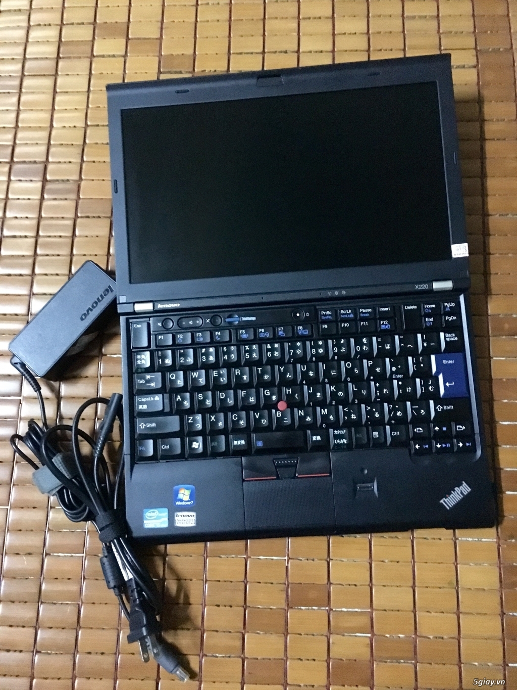 Thanh lý IBM Thinkpad X220 i5 2520M 4Gb SSD 120Gb - 1