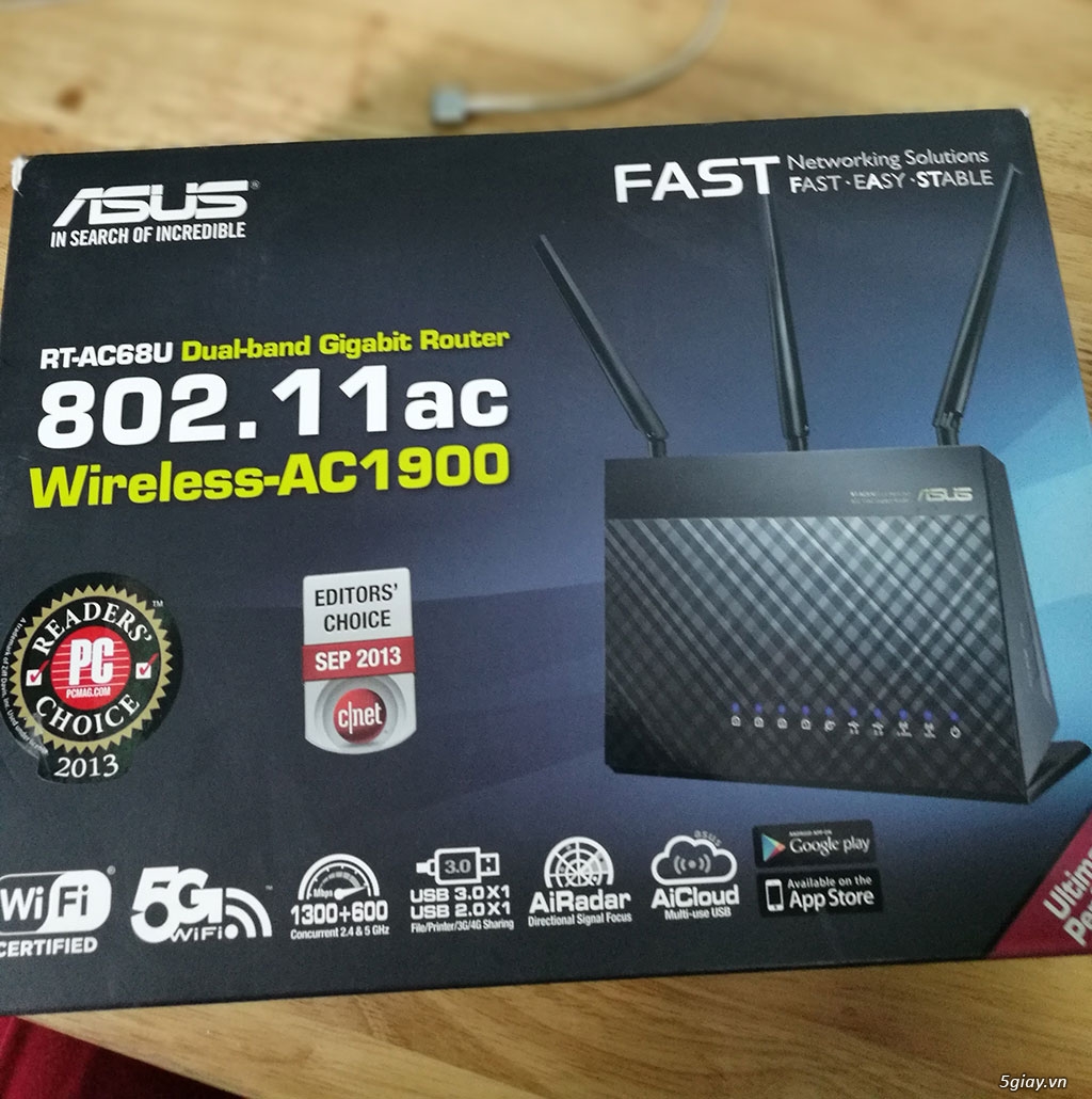 ★ Asus RT - AC68U Dual-band Wireless-AC1900 Gigabit Router - 6