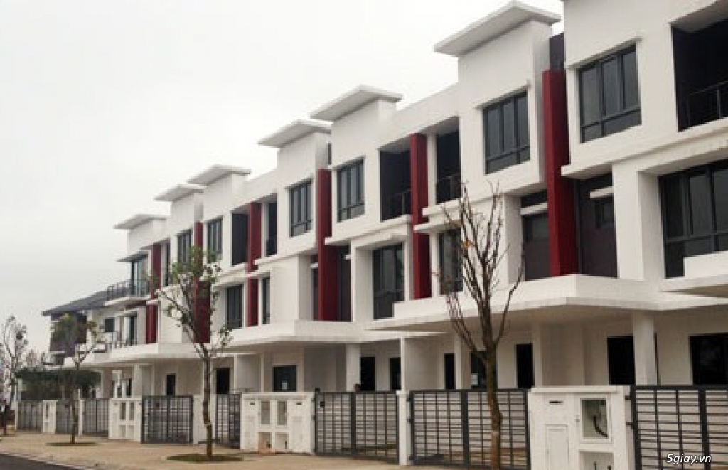 Cần bán nhà phố compound  trệt+2 lầu+1 tum khu Phạm Hùng Giá từ 3.5 tỷ