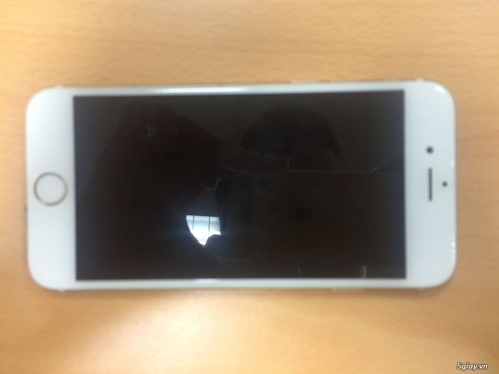 Iphone 6 lock 16GB gold đẹp 99,9%