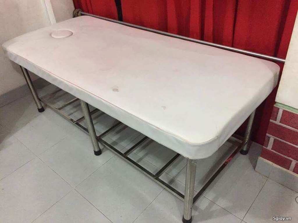 Giường Massage mới 97%