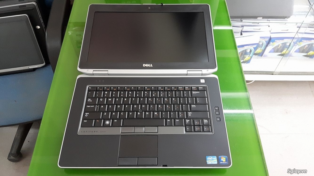 Dell E6430 (Core Ivy i7-3740QM 8CPU, 4GB,320GB, FullHD 1600x900) - 4