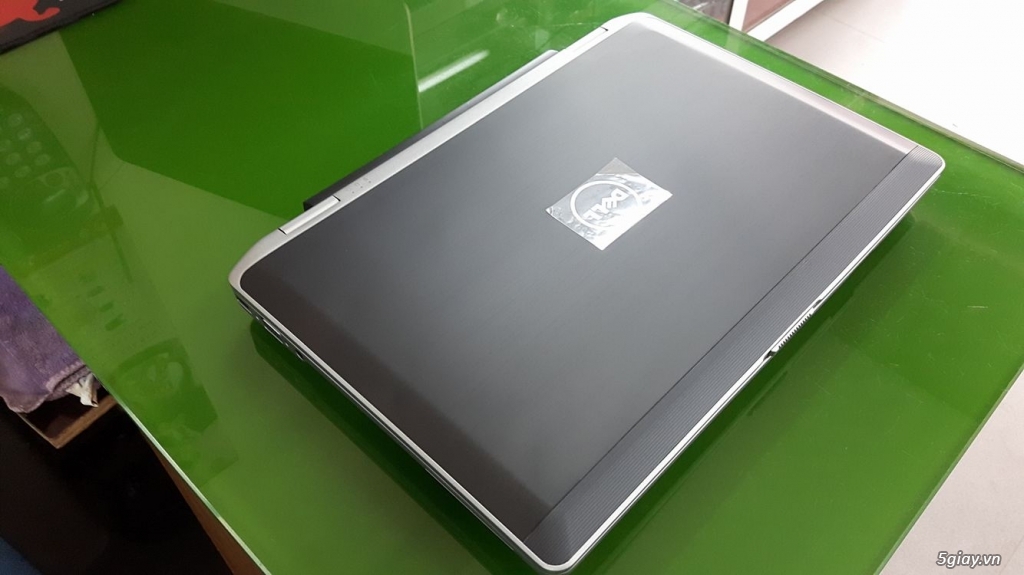 Dell E6430 (Core Ivy i7-3740QM 8CPU, 4GB,320GB, FullHD 1600x900) - 3