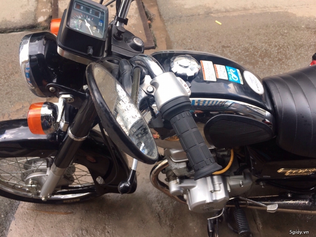 CD Benly 125T