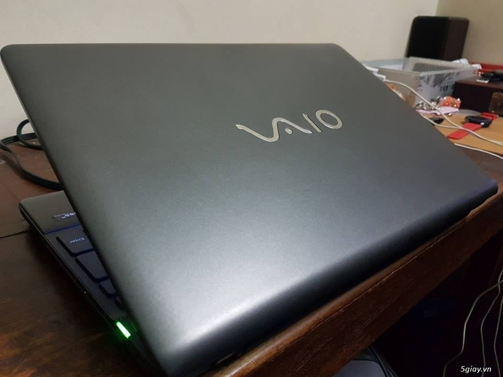 IBM ThinkPad T420 ( Core i7, Ram 4G ) / Sony Vaio EB Core i5 LCD 15in - 12