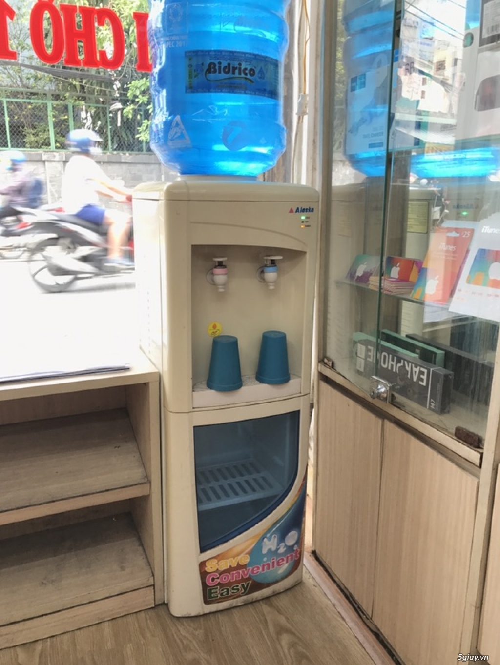 Thanh lý máy nước uống nóng lạnh SANAKY