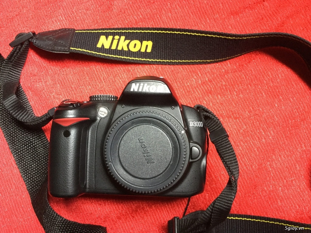 Nikon d3000 lens 18-55vr - 3