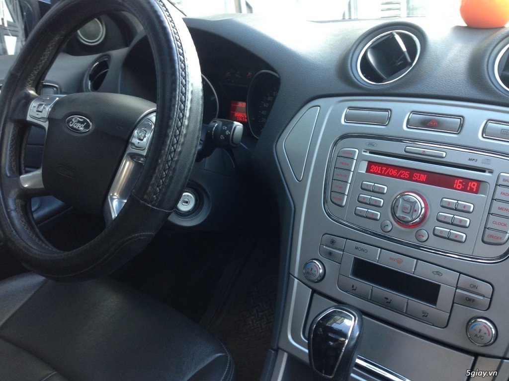 Cần bán xe Ford Mondeo 2014 màu đen vip - 12