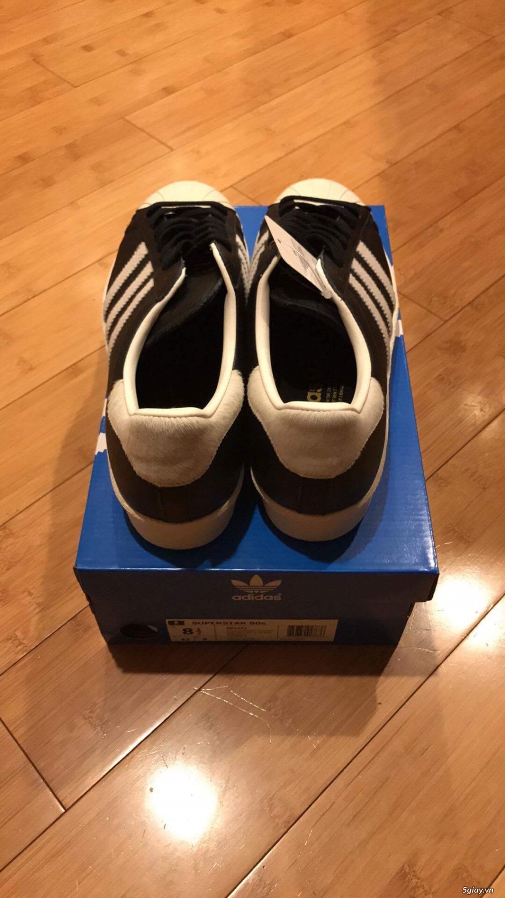 Adidas super star80 và Nike kịch độc - 2