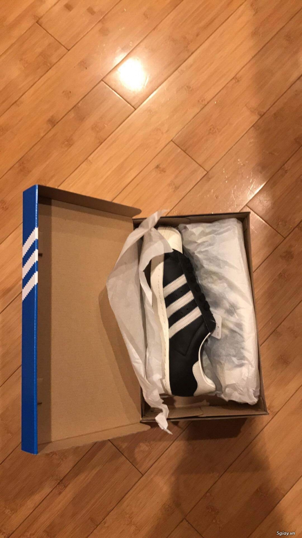 Adidas super star80 và Nike kịch độc - 3