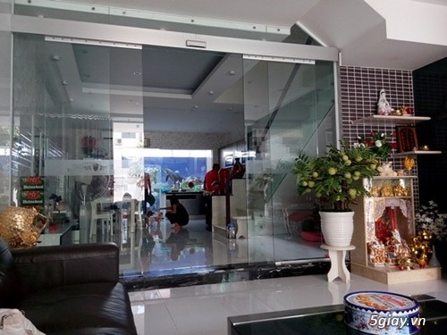 Bán nhà mặt tiền đường Trần Phú Quận 5, Đoạn 2 chiều, giá 16.5 tỷ