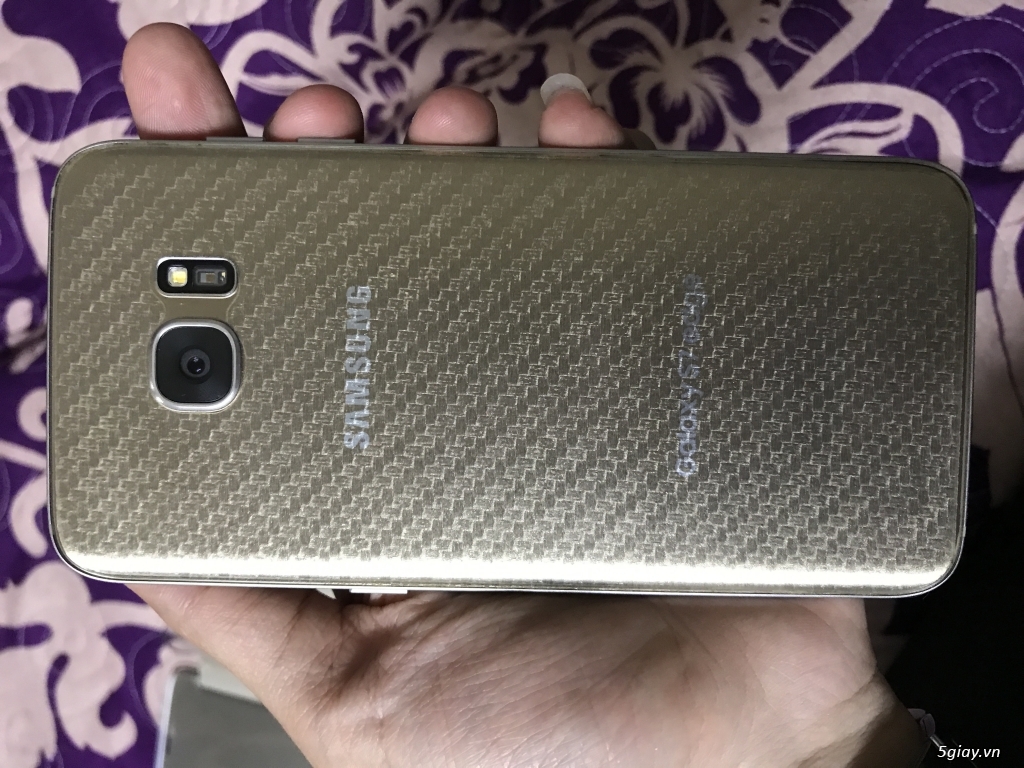 Samsung S7 Edge Gold - 1
