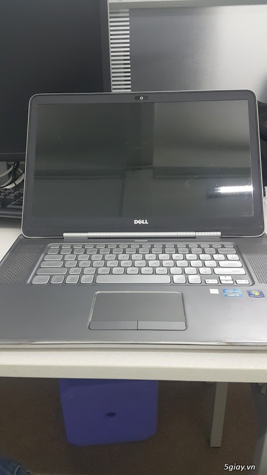 Laptop Dell xps 15z l511z core i5-2430M 8gb 1TB