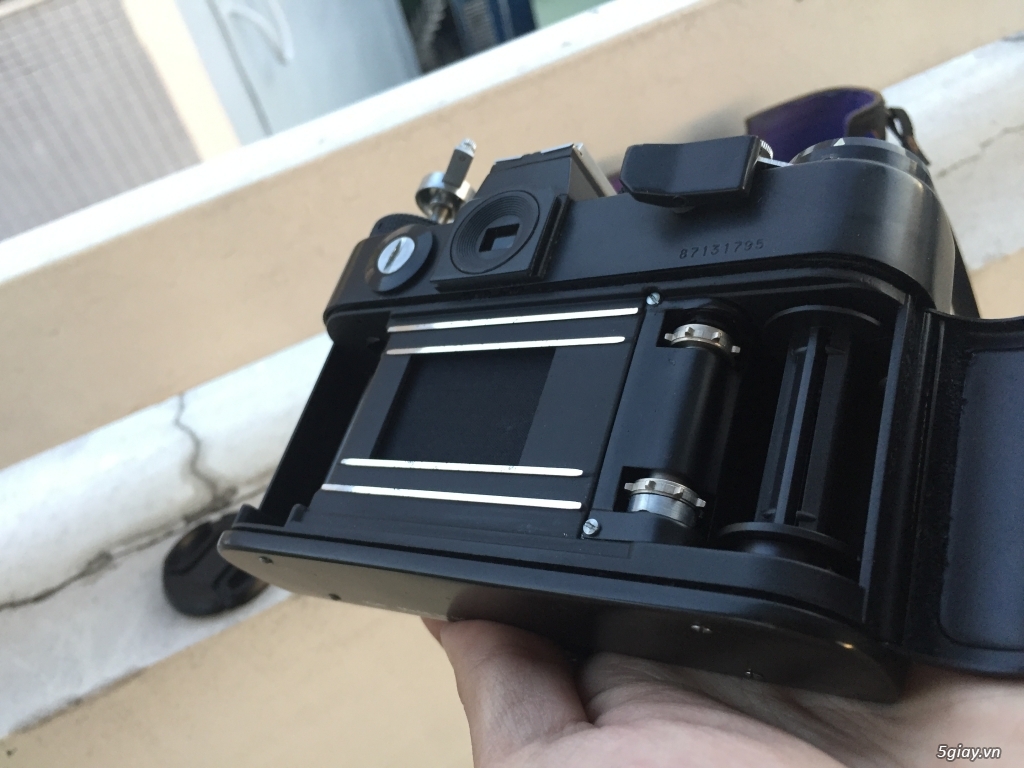 Máy ảnh cơ chụp film ZENIT 12XP kèm lens và bao da - 10