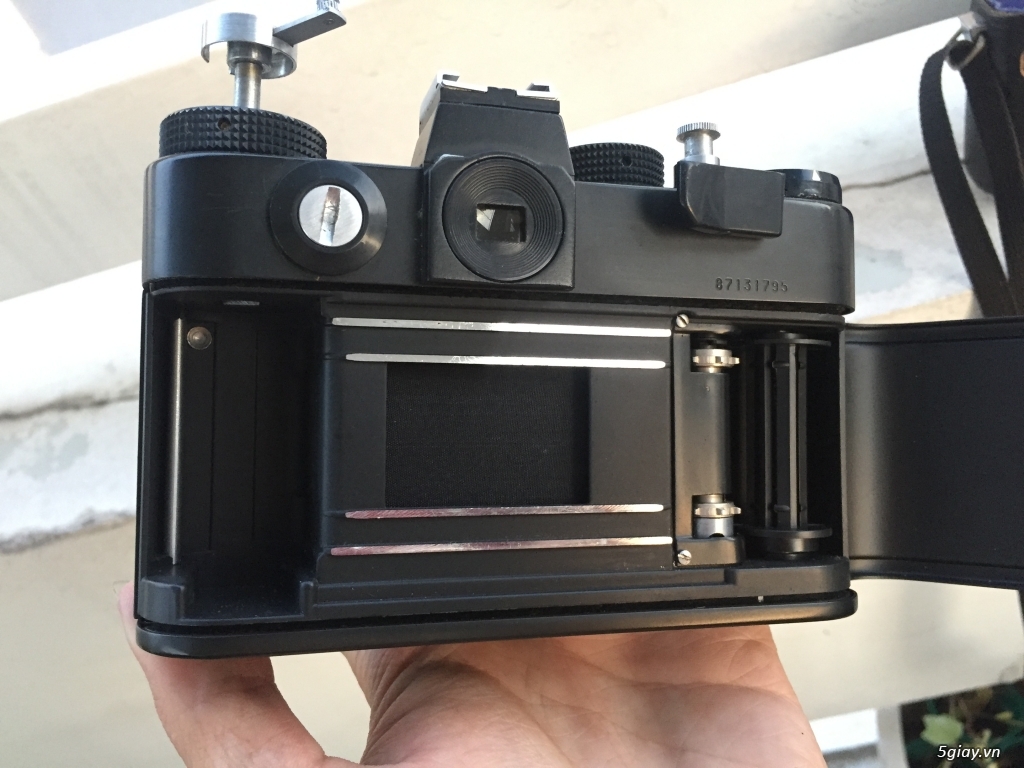Máy ảnh cơ chụp film ZENIT 12XP kèm lens và bao da - 9