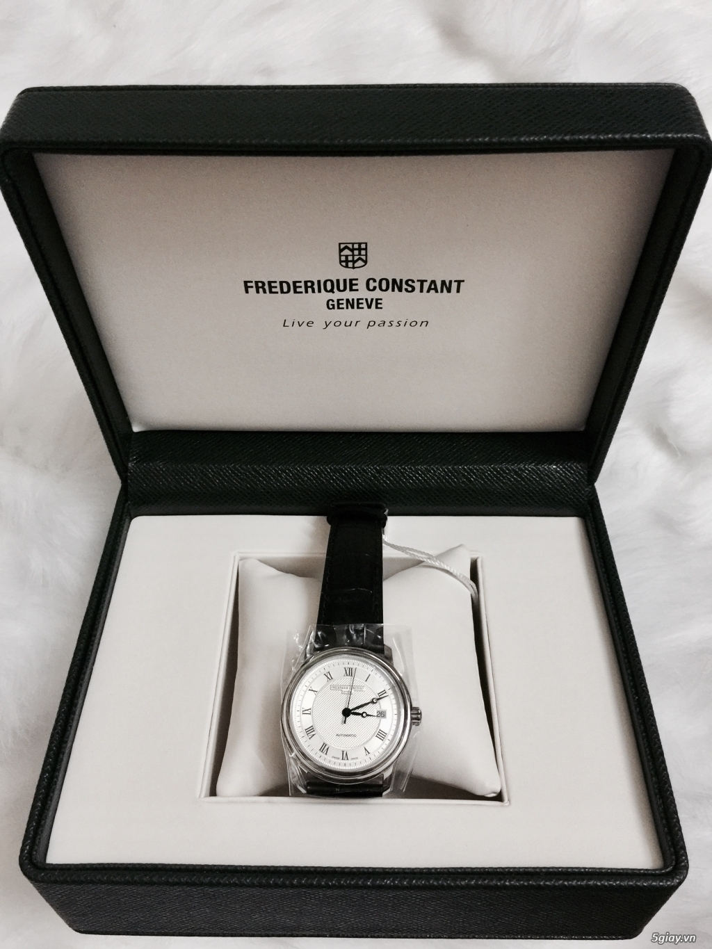 Kính mắt và đồng hồ từ USA lại về... - 23