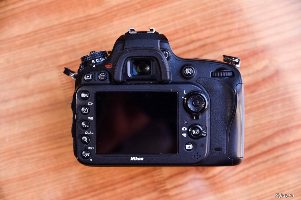 Nikon D610 Fullframe  + Lens Kit Sony 28-75 giá cực tốt đi nhanh - 4