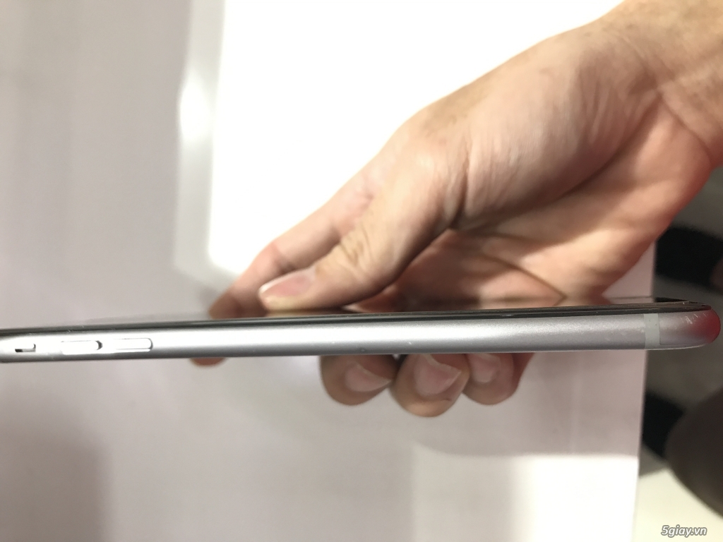 Mình Cần Bán Iphone 6 plus 64gb bạc 97%