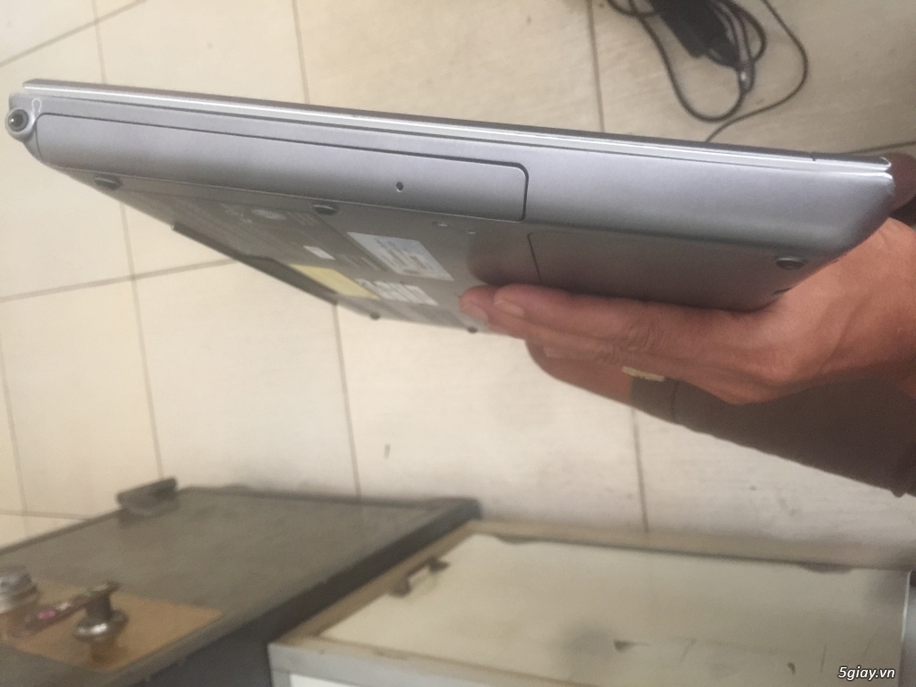 Laptop sony vaio core i5 2450M - 2