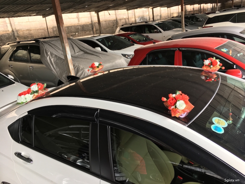 Dịch vụ cho thuê xe cưới đời 2017 có tài - 3