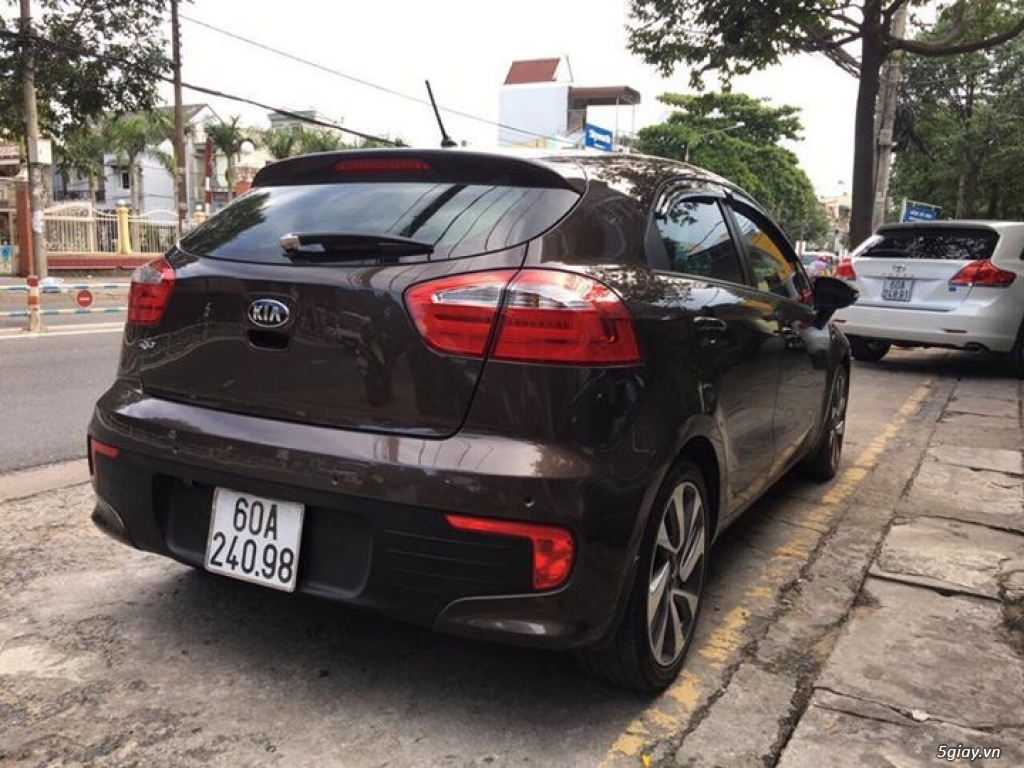 KIA RIO sx 2015 dk 10/2015 model 2016 - 11