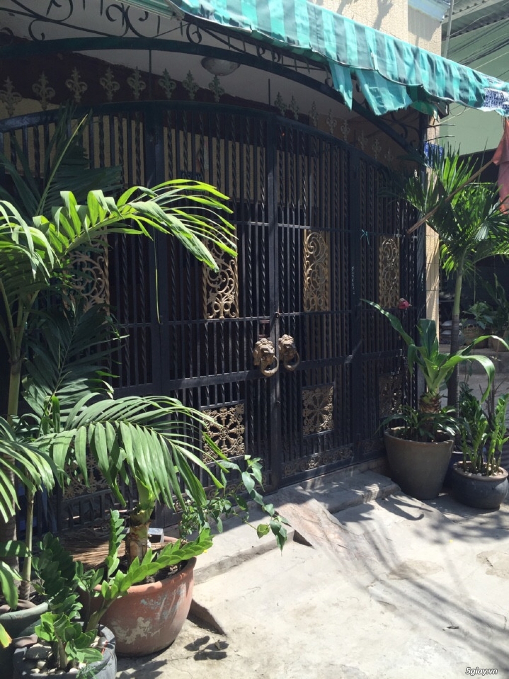 Cho thuê nhà nguyên căn HXH Phạm Hùng,P4,Q8,căn góc, 1T-1L,8tr/tháng - 3