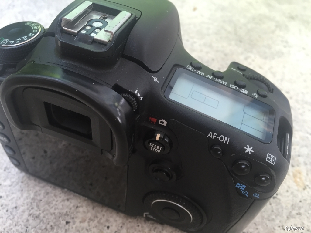 Canon 7D mới 98% - 2