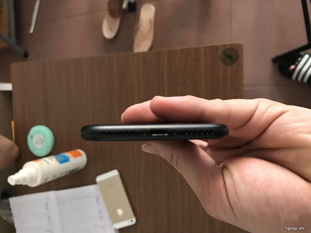 Iphone 7 Black 128gb Quốc tế - 3