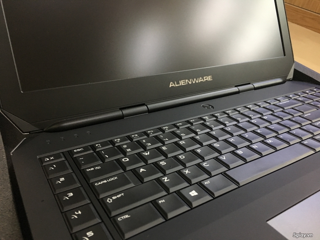 Dell Alienware - 17R3 LikeNew Fullbox - 4