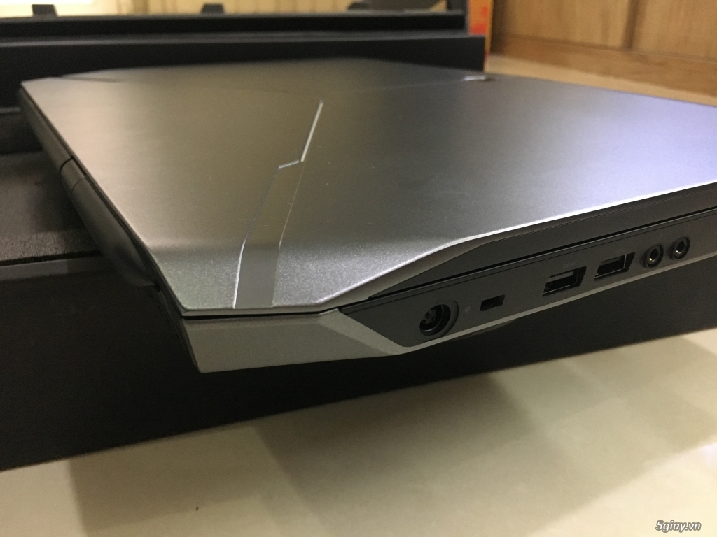 Dell Alienware - 17R3 LikeNew Fullbox - 1