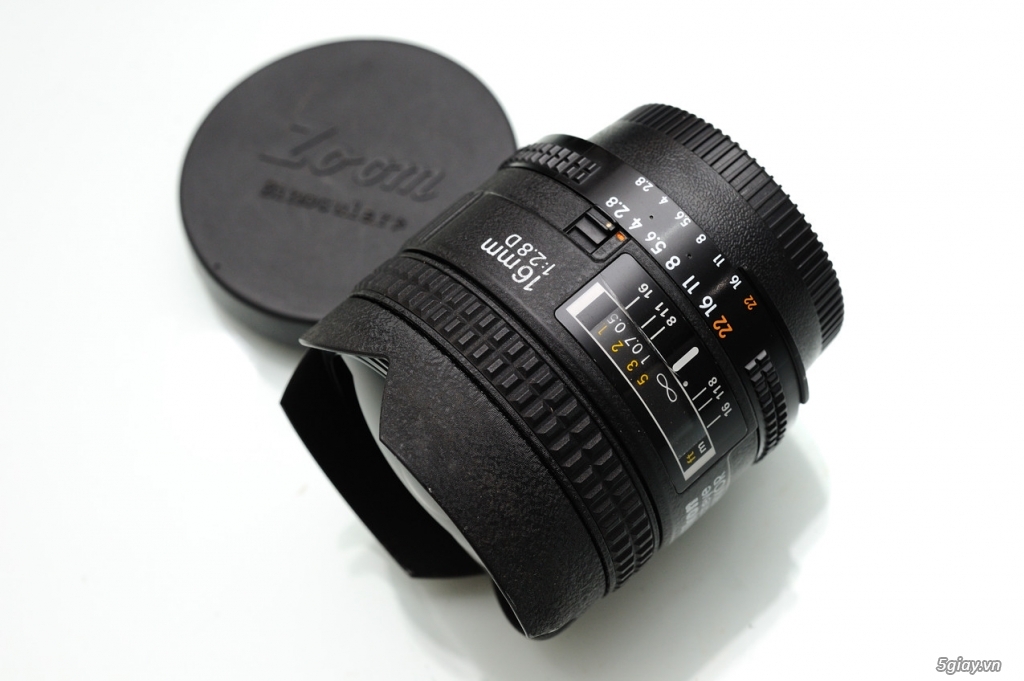 Lester A DINE 105mm/2.8 Macro,Leica R 50/2,180/2.8,250/4,Leica M 50/2,90/4,90/2.8,50/1.5 - 8