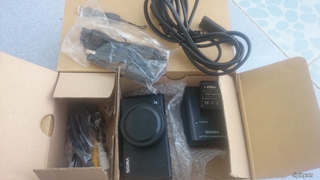 Bán máy ảnh Sigma DP2 full box - 2