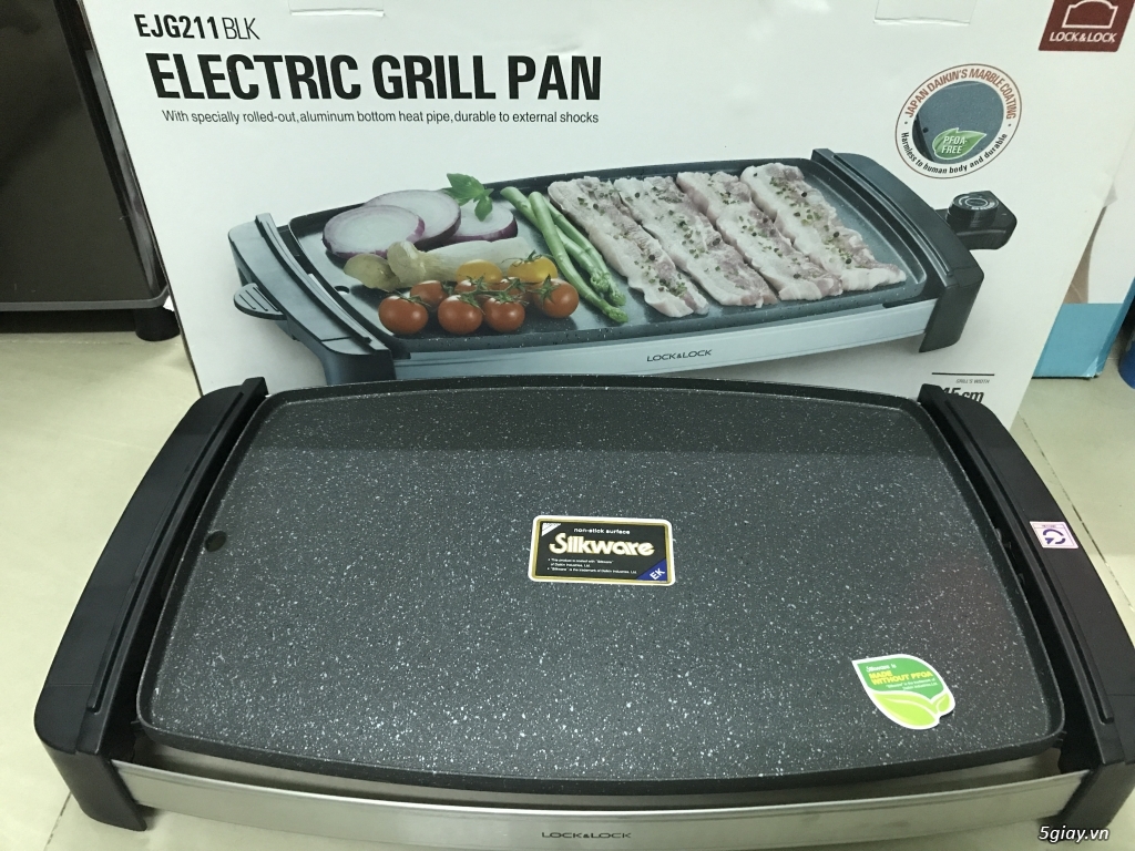 Vỉ nướng điện EJG211BLK Lock and Lock, 1800watt