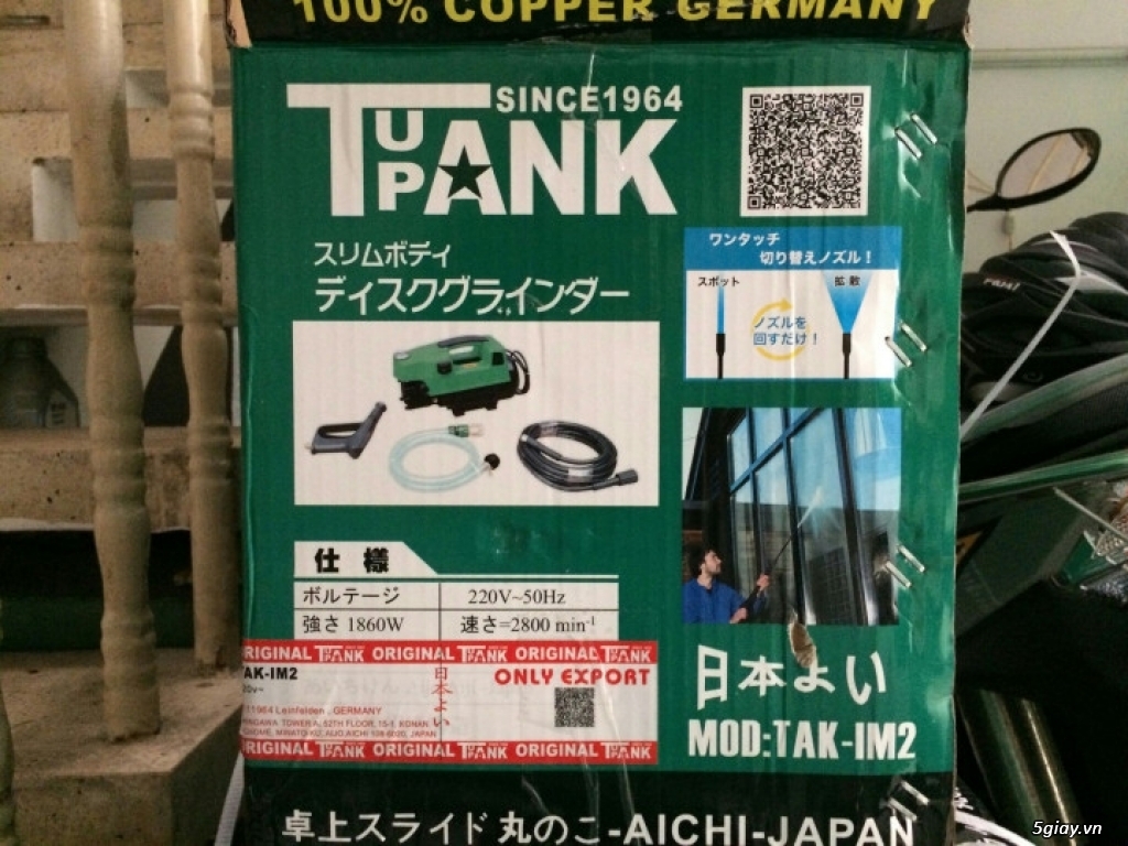 máy rửa xe mới mua 2.4tr bán lại 1.650tr loại 1hp 14kg