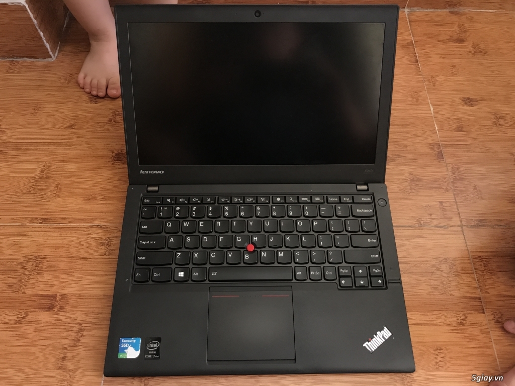 Bán Lenovo X240 I7 4600 Ram 4G HDD 500G new 98% - 3