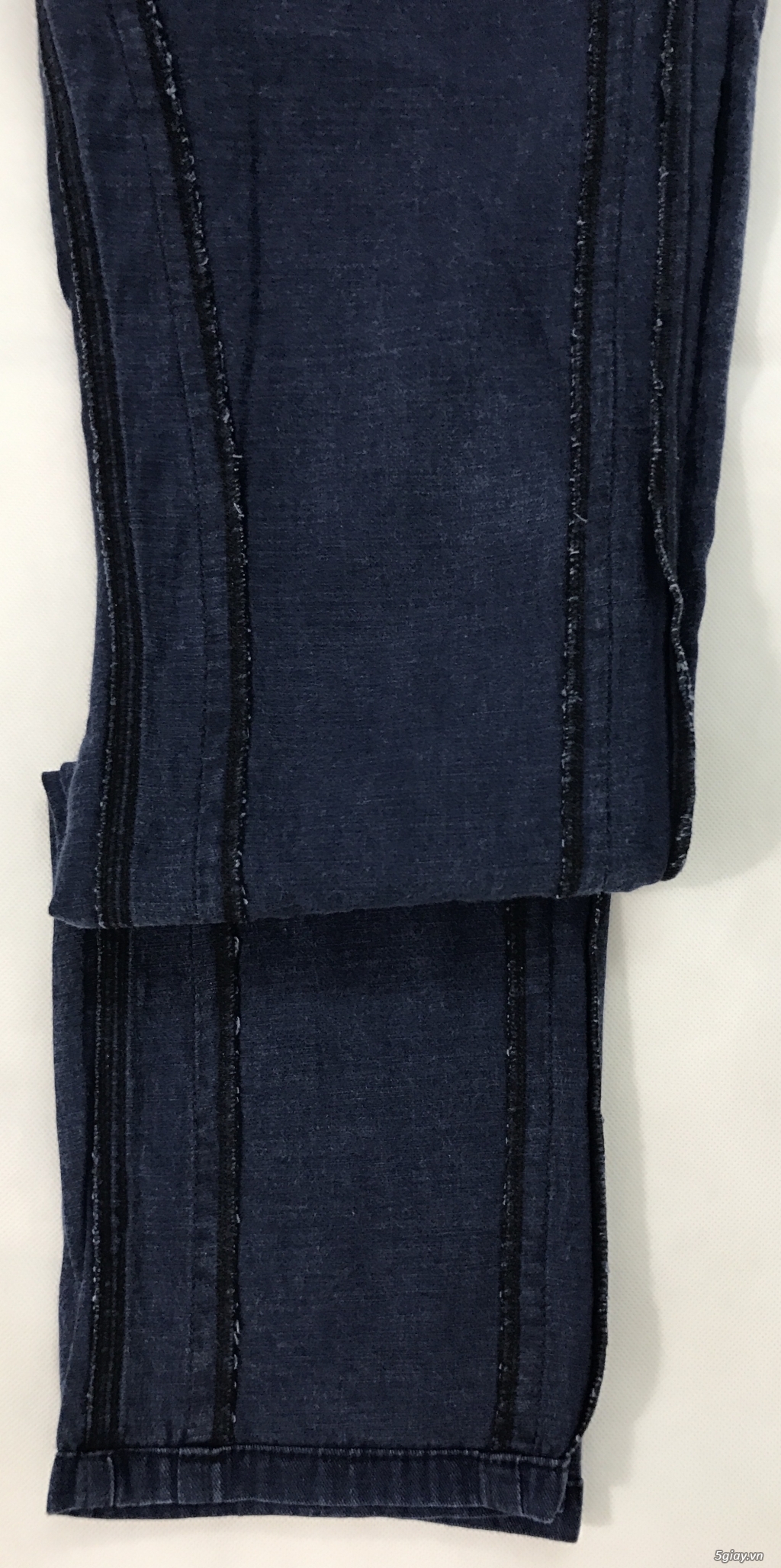 Quần jeans john galliano , made in italy , đẳng cấp toàn cầu . - 36