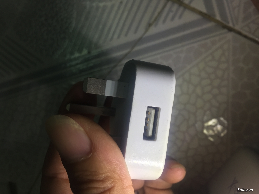 Củ sạc iPhone 6s zin theo máy